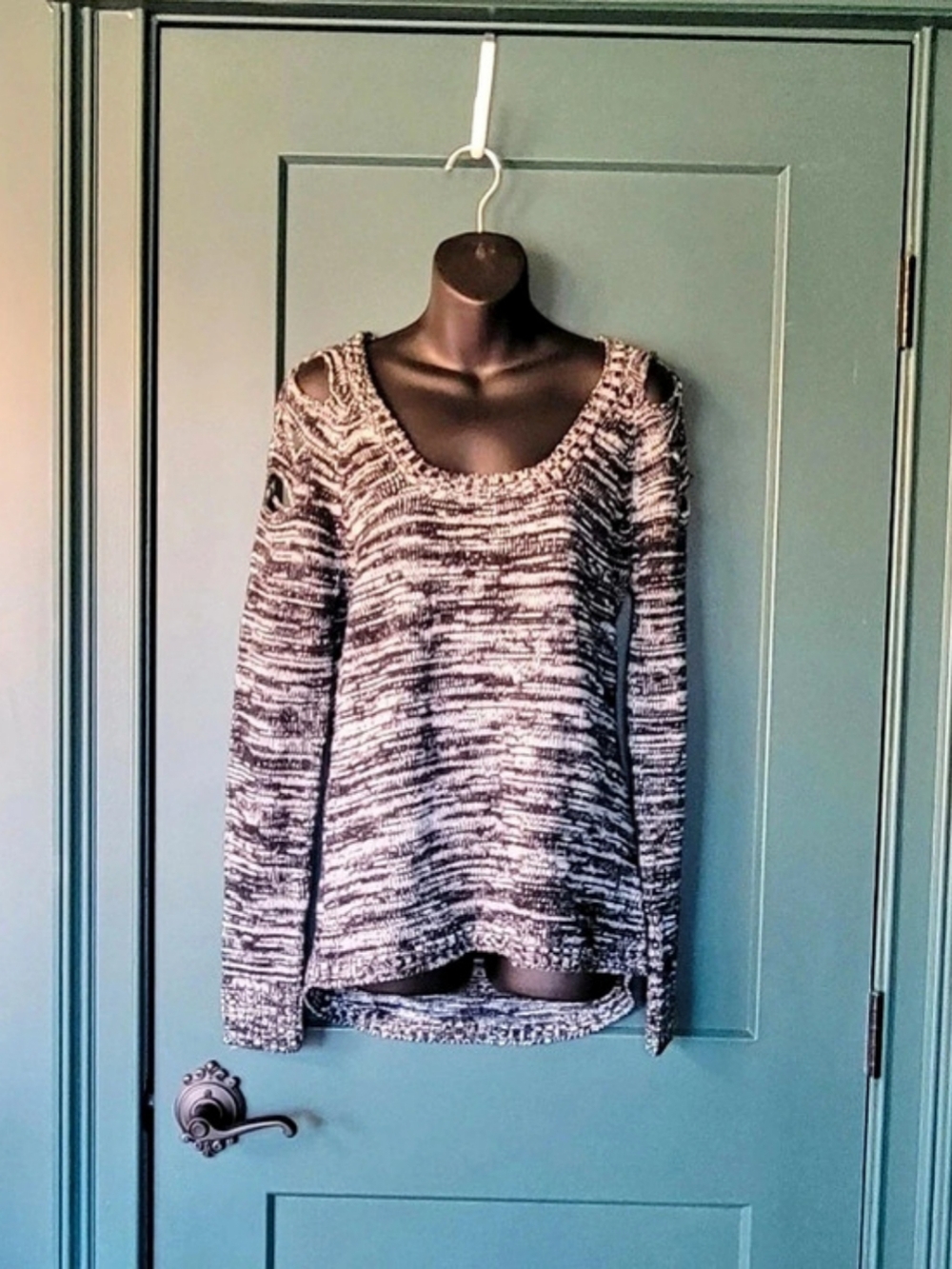 Charlotte Russe Marled Knit Cold Shoulder Cutout Sweater Scoop Neck Grunge Y2K